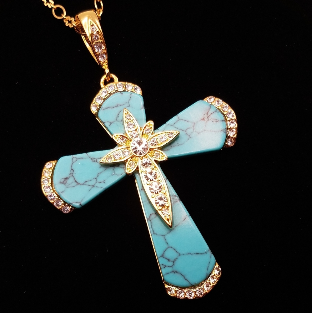 RC by Adrienne large Cross Necklace Turquoise color NIB